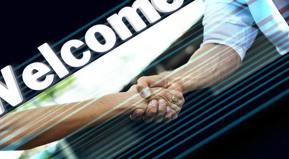 10 signs you are sexually compatible - shaking hands, handshake, welcome