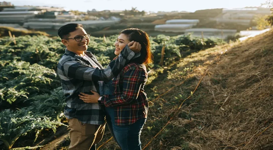 stages in a relationship sexually - love, farm, couple