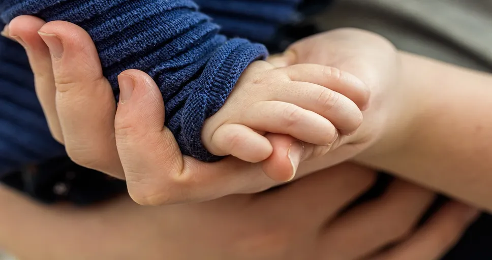 how to reconnect after a relationship break - toddler hand, child's hand, hand